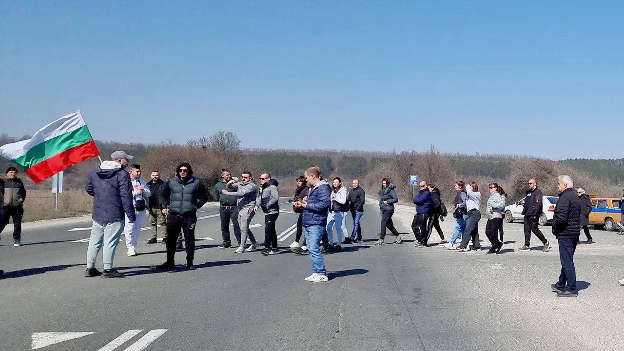 Нов протест на жителите на "Филиповци" срещу гетото