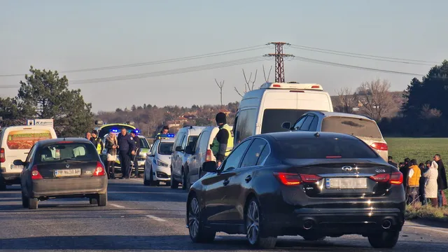 Служители на "Пътна помощ" излизат на протест