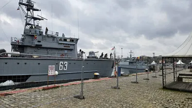 "Възраждане": На пристанище Варна има повече чужди въоръжени бойни кораби, отколкото български