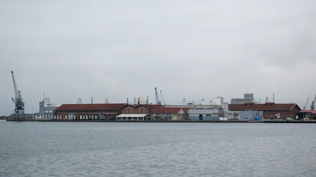 Гърция разширява пристанището в Солун, прави го транзитен хъб