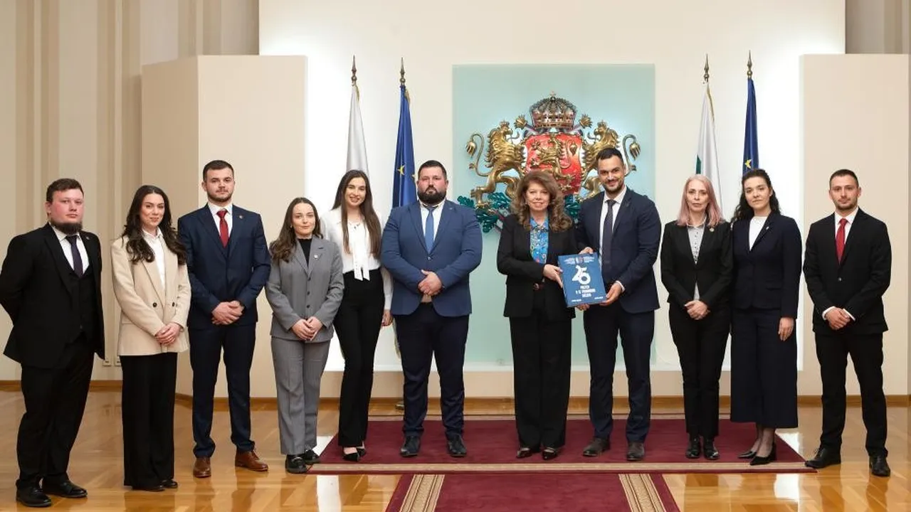 Илияна Йотова се срещна с новото ръководство на Националното представителство на студентските съвети