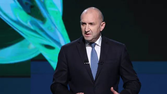 Радев: Трябва да отрежем достъпа до публичен ресурс на Пеевски и Борисов