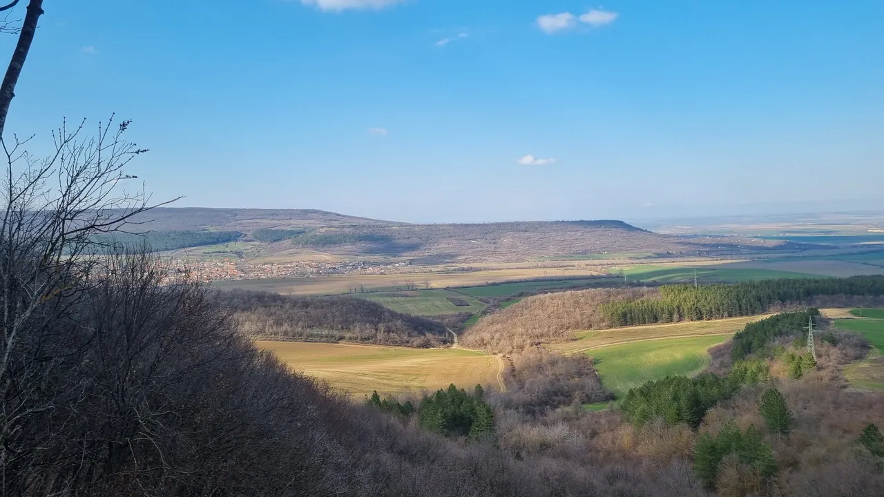 Откриха незаконен добив на инертни материали в Кърджалийско