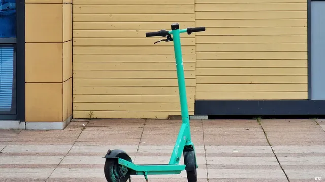 Отново инцидент с тротинетка: 13-годишен е с опасност за живота