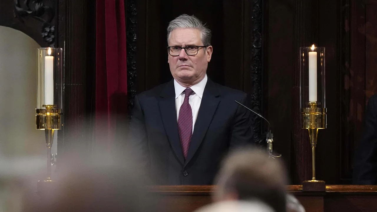 Великобритания засилва действията срещу руския "сенчест флот"