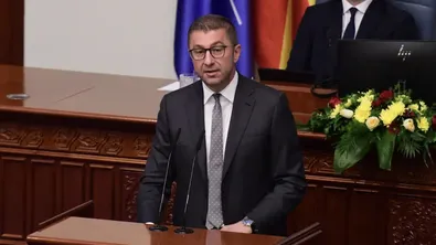 Християн Мицкоски: Уча албански език, свободно го използвайте