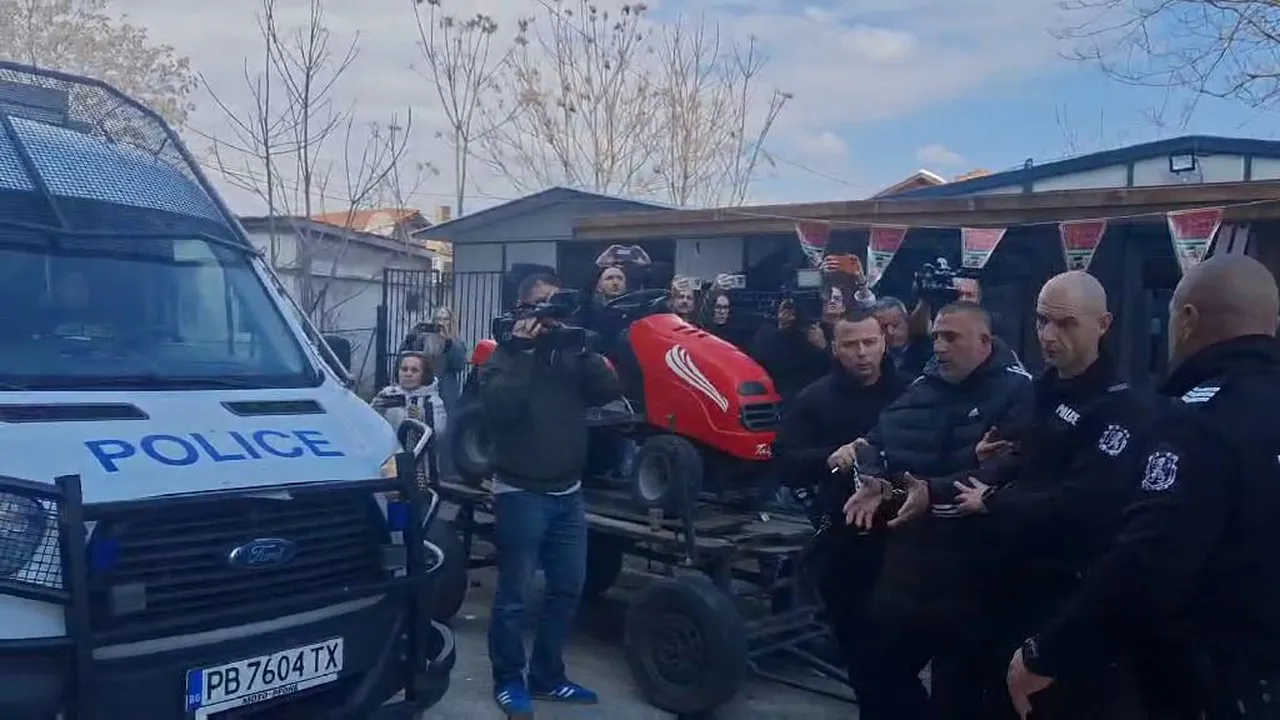 Пуснаха без обвинение общинския съветник, задържан със списъци с имена
