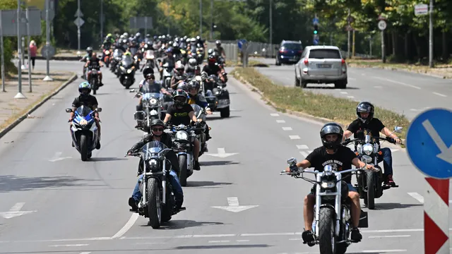 Mото сезон 2026: Затварят улици и променят градския транспорт в София