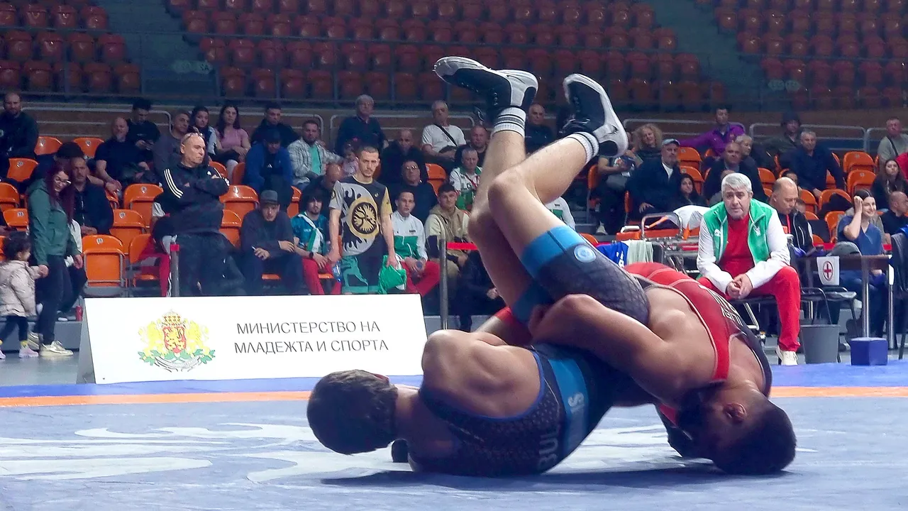 Две титли за борците ни в първия ден на „Дан Колов – Никола Петров"