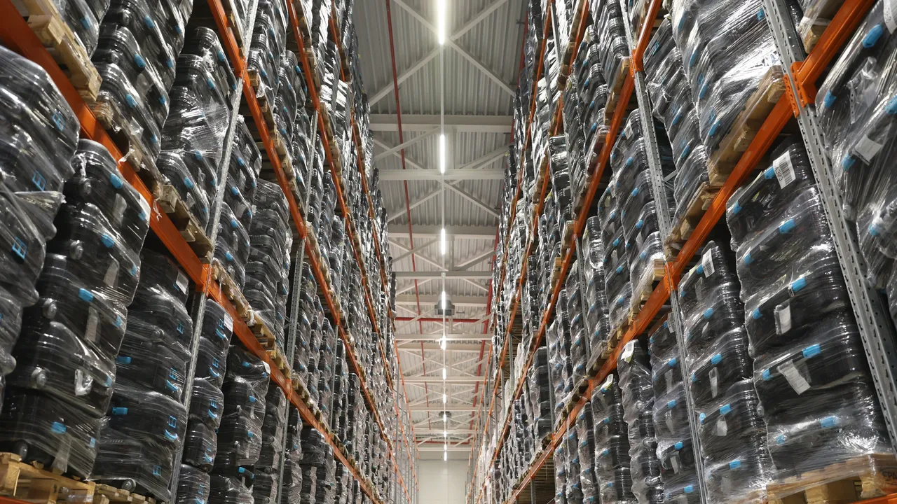 Външните наблюдатели на удостоверяването на машините за гласуване вече имат достъп до процеса