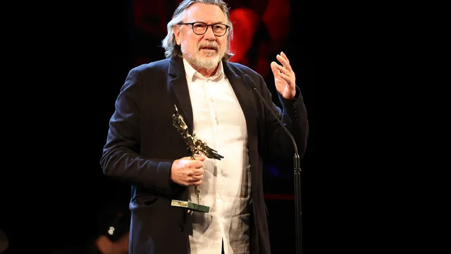 Веселин Мезеклиев с „Икар“ за поддържаща мъжка роля