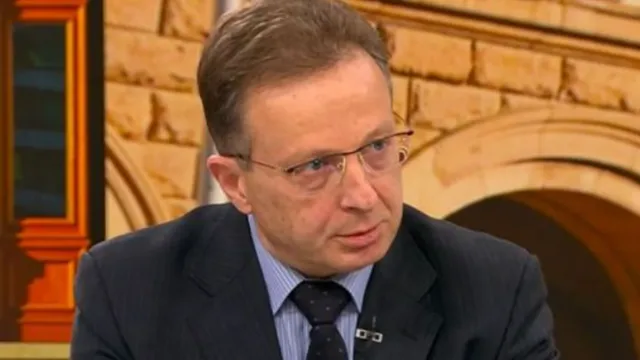 Иван Сотиров: Радев се прави на месия, ще застане отгоре на пирамидата
