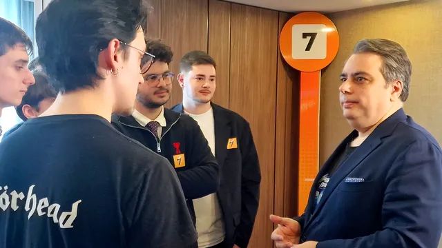 Василев: Лицемерът Радев има хора от държавна сигурност в листите си