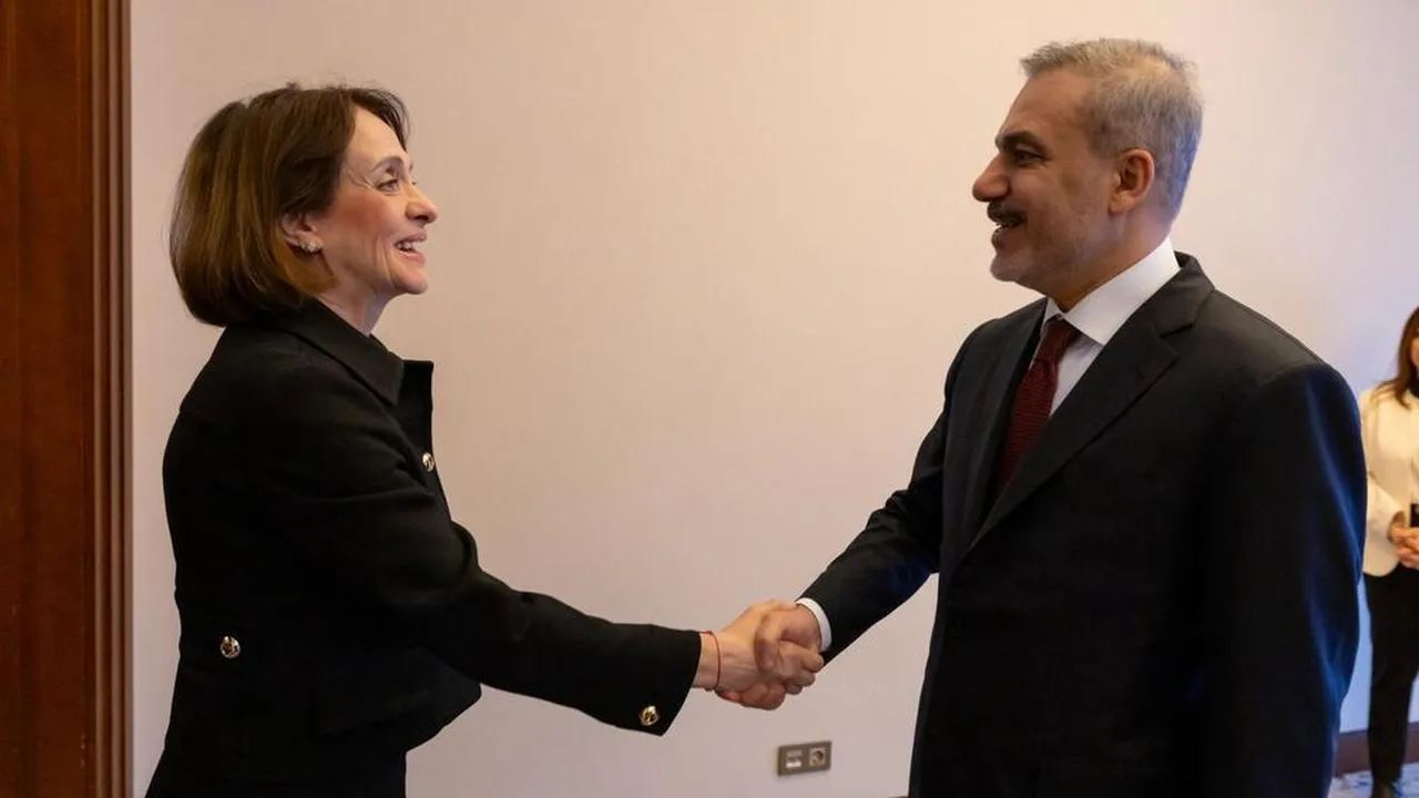 Нейнски: Изграждаме консулство в Одрин с помощта на Турция