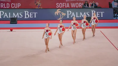 Страхотни! Българският ансамбъл задава темпото в София