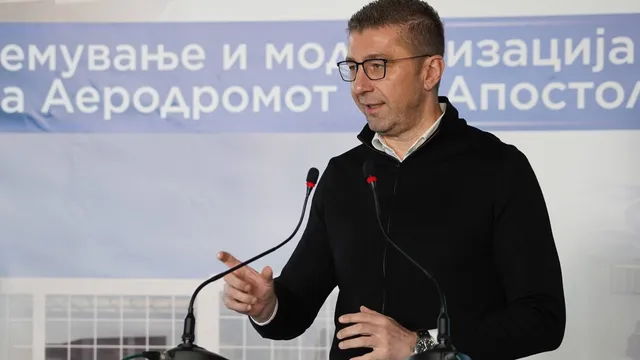 Мицкоски: Готови сме да чакаме десетилетия, но няма да вкараме българите в контитуцията