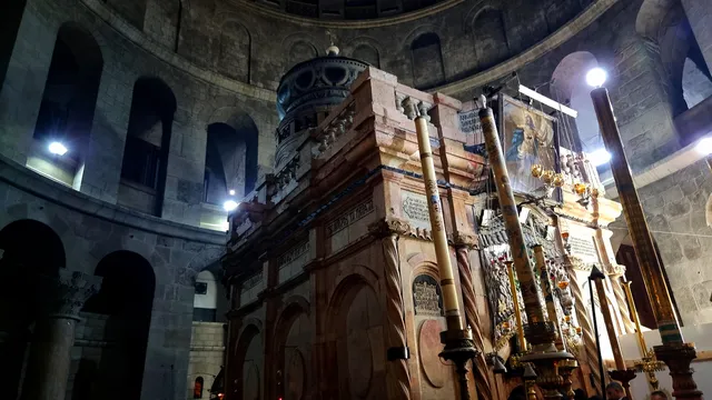 Израелската полиция блокира католически кардинал от Божи гроб в Йерусалим на Цветница