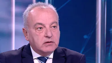 Гълъб Донев: Хората 9 години питаха Радев "кога"