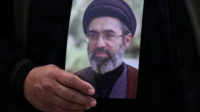 Върховеният лидер на Иран благодари на Ирак за подкрепата срещу агресията