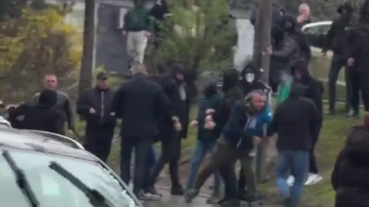 Инциденти, сбивания и нередности на местните избори в Сърбия (ВИДЕО)