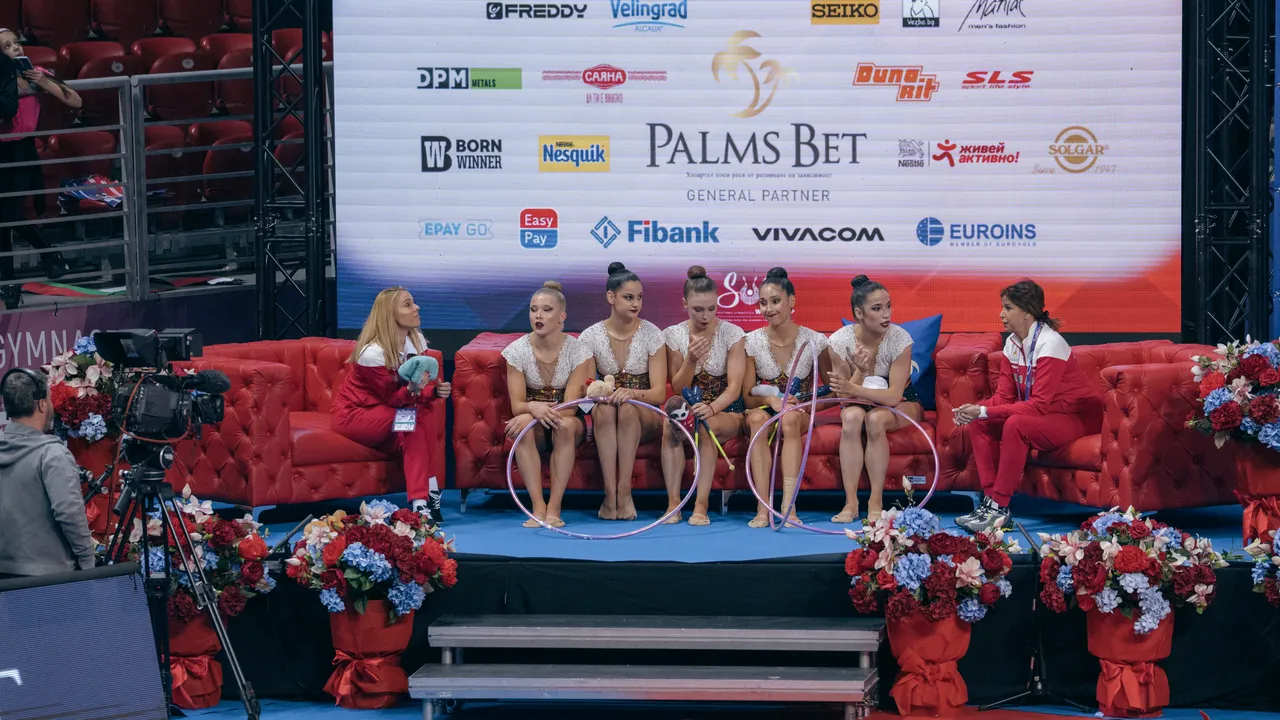 Българският ансамбъл изпусна златото след фатална грешка