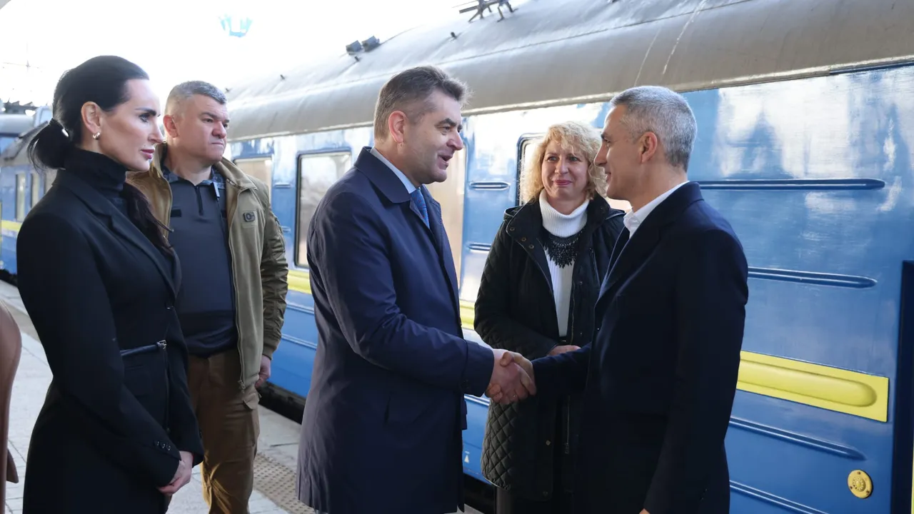 Служебният премиер Андрей Гюров пристигна в Киев