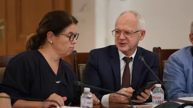 Велев: И хора без коли взимат мярката от 20 евро за поскъпването на горивата