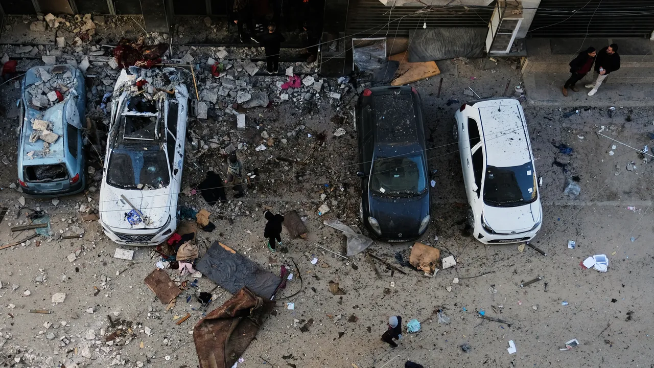 Израелски огън уби четирима палестинци