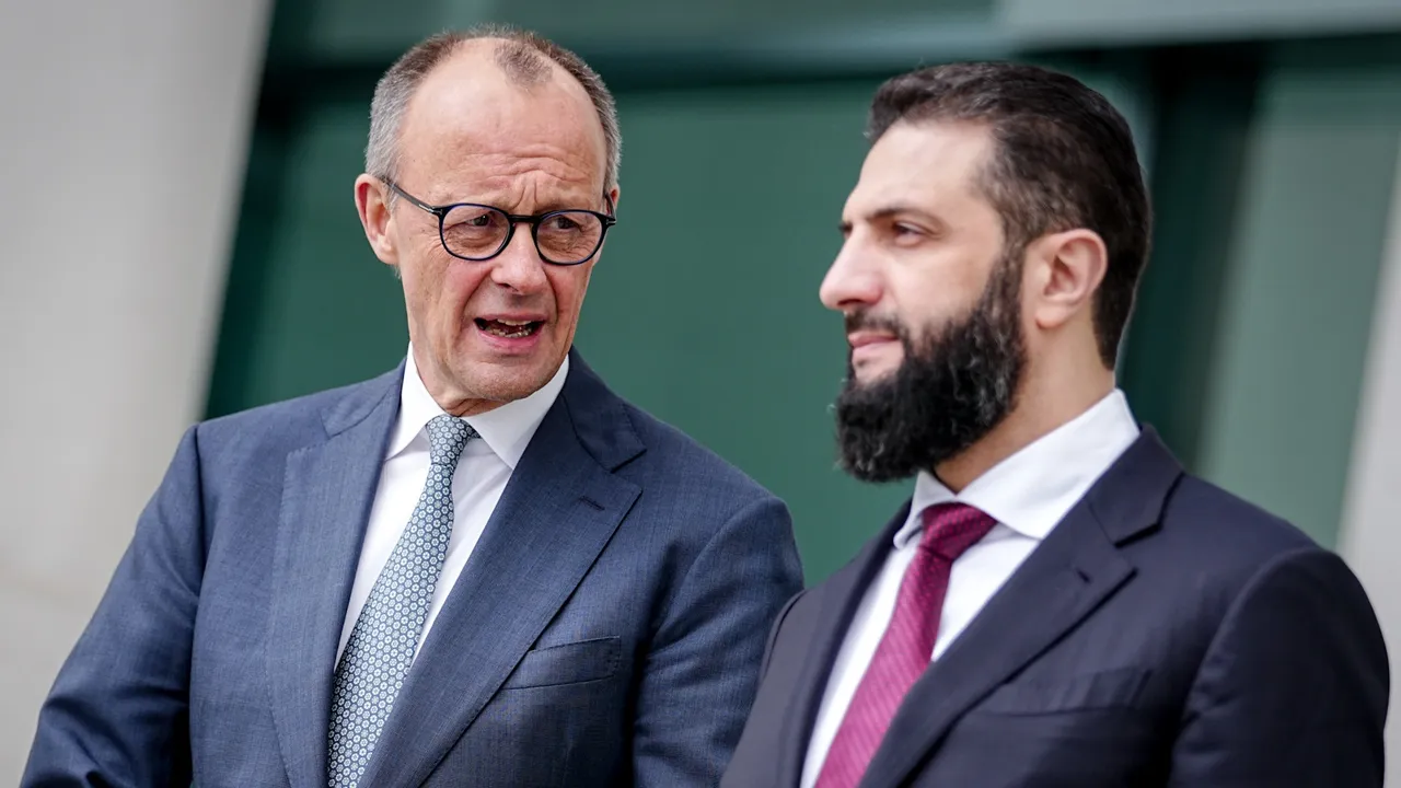 Ахмед ал Шараа е в Германия, ще разговаря с Мерц за сирийските бежанци