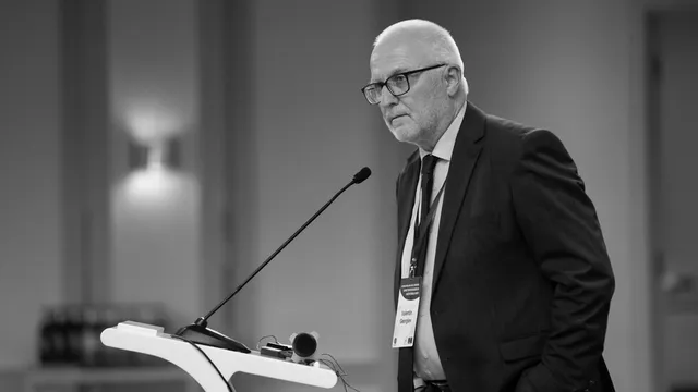 Почина главният секретар на Конституционния съд - Валентин Георгиев