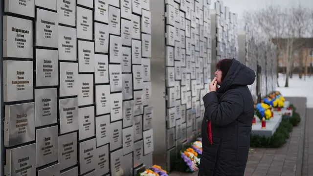 Кая Калас и министри от ЕС пристигат в украинския град Буча