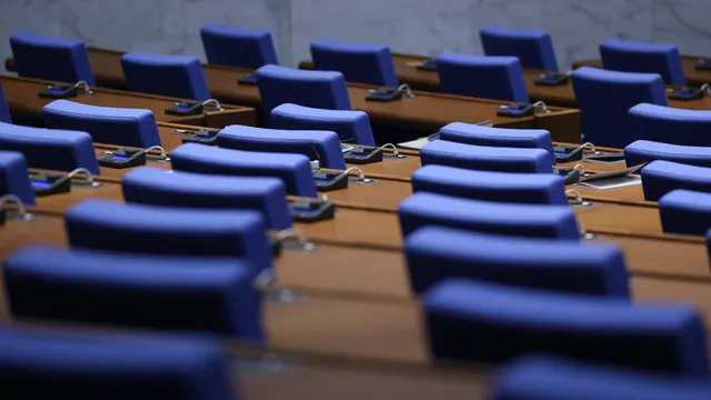 Народното събрание ще заседава извънредно днес