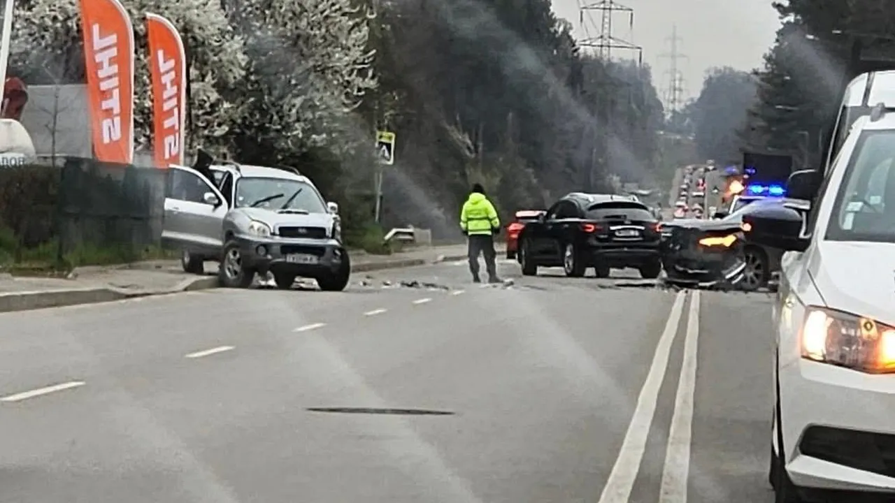 Тежка катастрофа на Симеоновско шосе в София, има пострадали