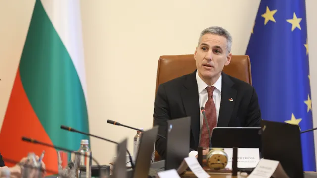 Гюров: Служебното правителство устоява на атаки, съвпаднали с арестите за купен вот