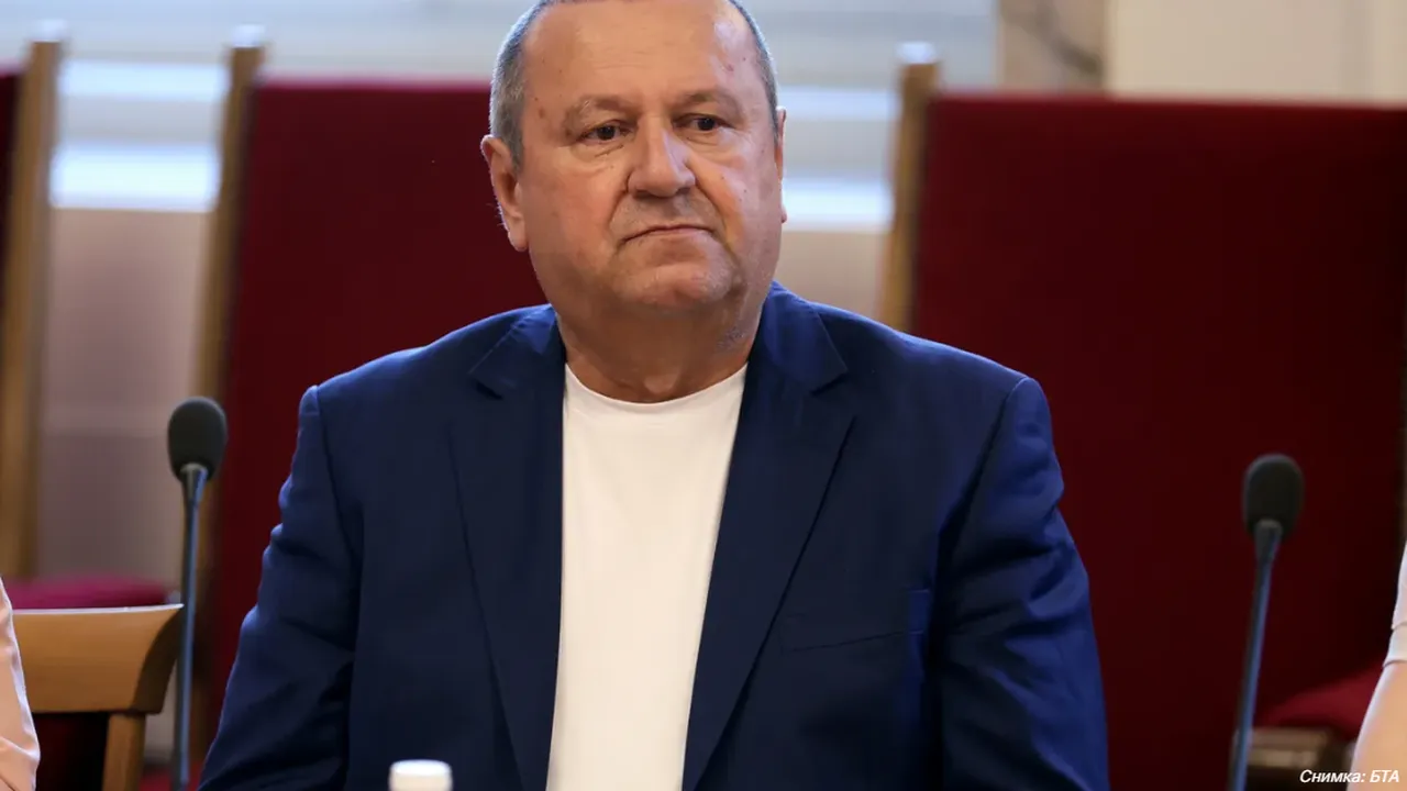 Нова мярка на служебния кабинет разкрива допълнителни 15 хиляди работни места