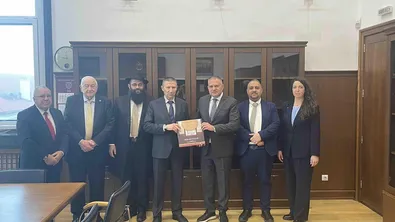 Сарафов обсъди борбата срещу антисемитизма с еврейската общност у нас