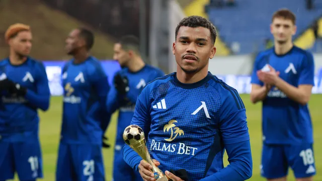 Една дузина отбори на опашката за играч на Левски