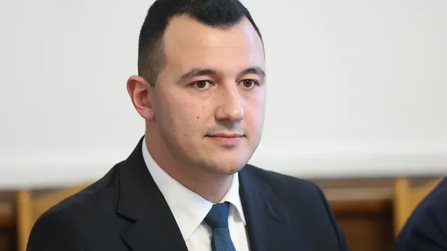 Вълков: 10-годишният ангажимент към Украйна е подписан без обществено съгласие