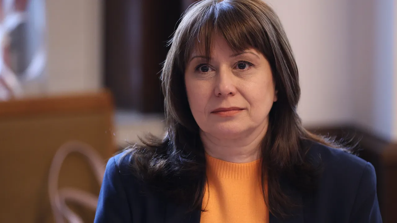 Омбудсманът скочи срещу 30% по-скъпо парно