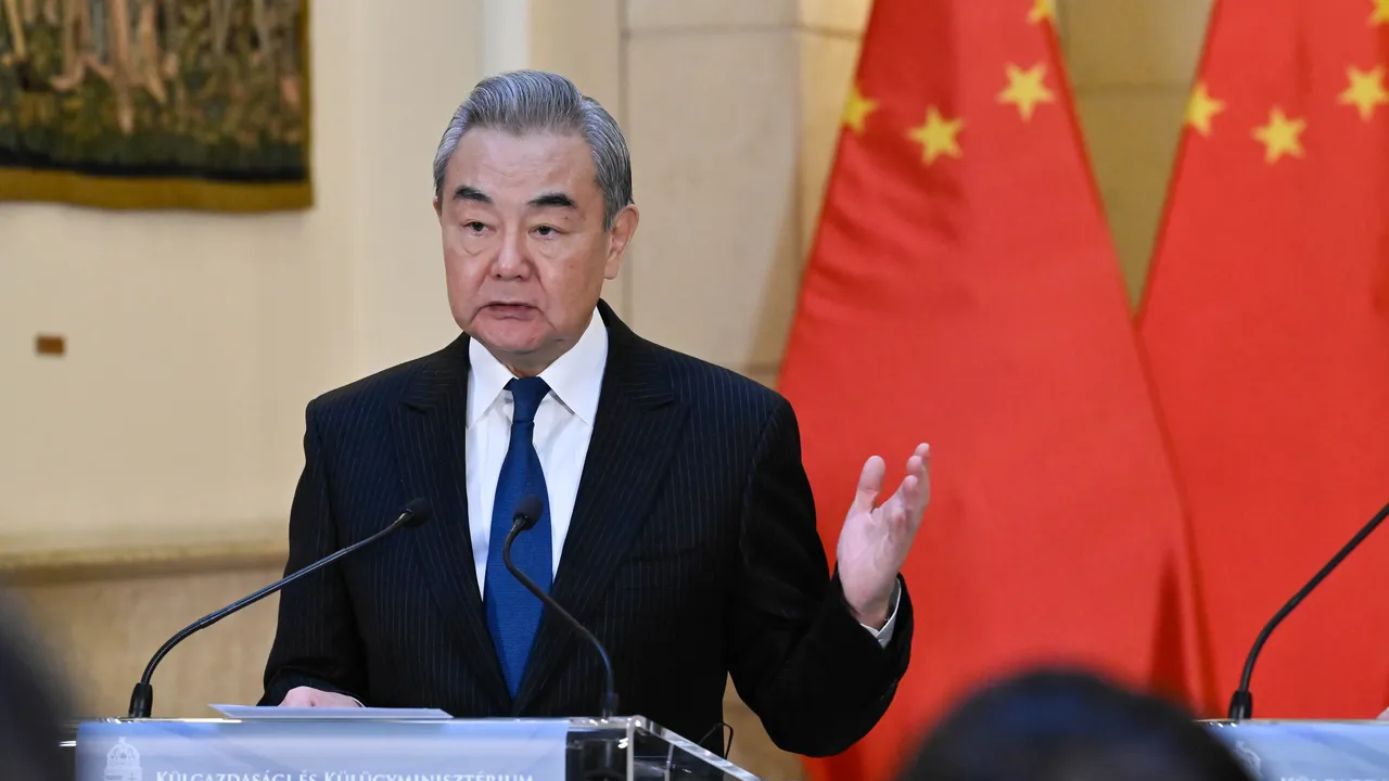 Китай разкритикува САЩ и Израел: Операциите срещу Иран са незаконни