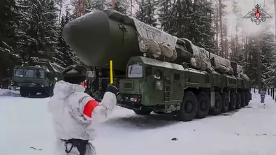 Русия с мащабно учение, включващо балистични ракети с ядрени бойни глави
