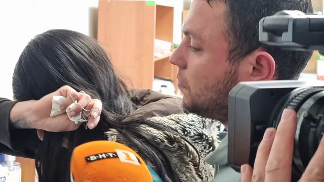 Родителите на детето, увиснало от 8-ия етаж: Ще се борим да не ни отнемат децата