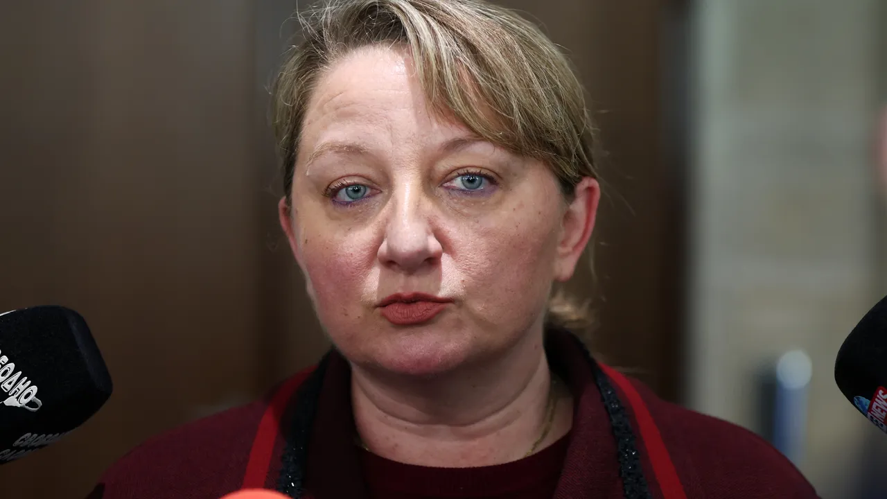 Сачева: Служебното правителство също е в предизборна кампания