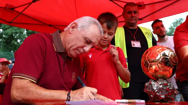 Ромарио пред Касияс: Бих взел Стоичков на карнавала в Рио