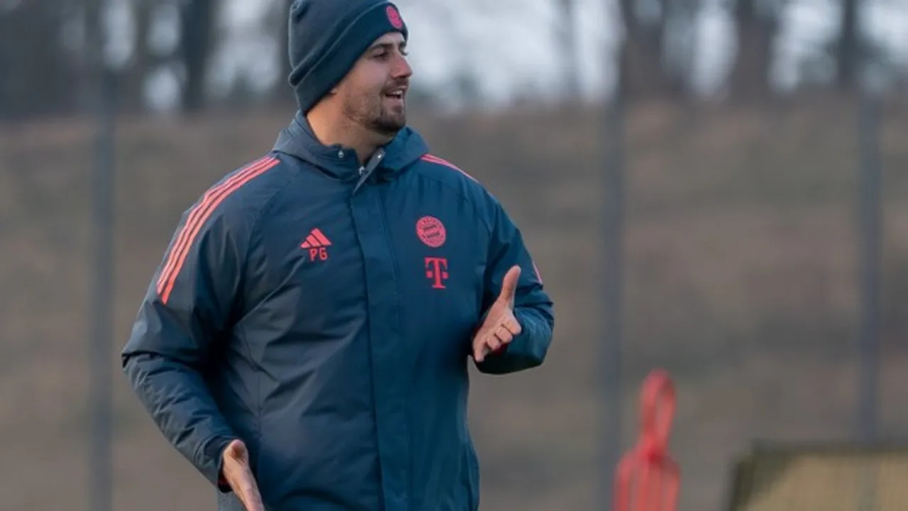 Българският треньор в Байерн навлиза в мъжкия футбол
