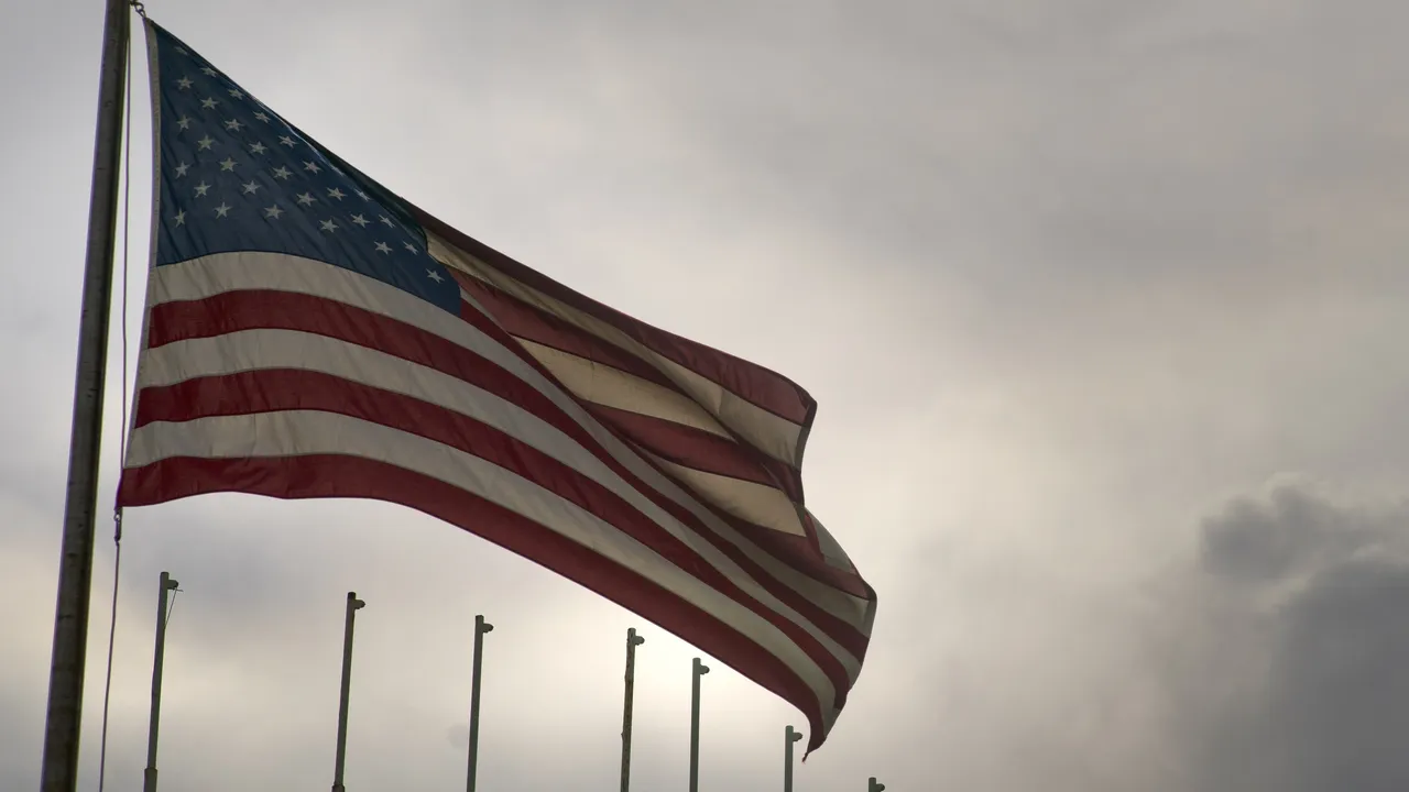 Пенсиониран генерал на САЩ предупреди, че сухопътна операция в Иран би била "абсолютна катастрофа"