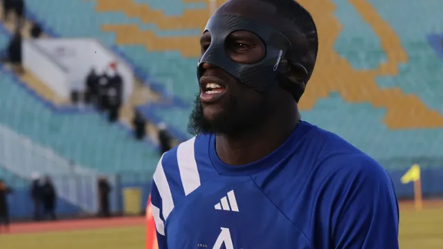 Клуб от Саудитска Арабия изкушава Левски