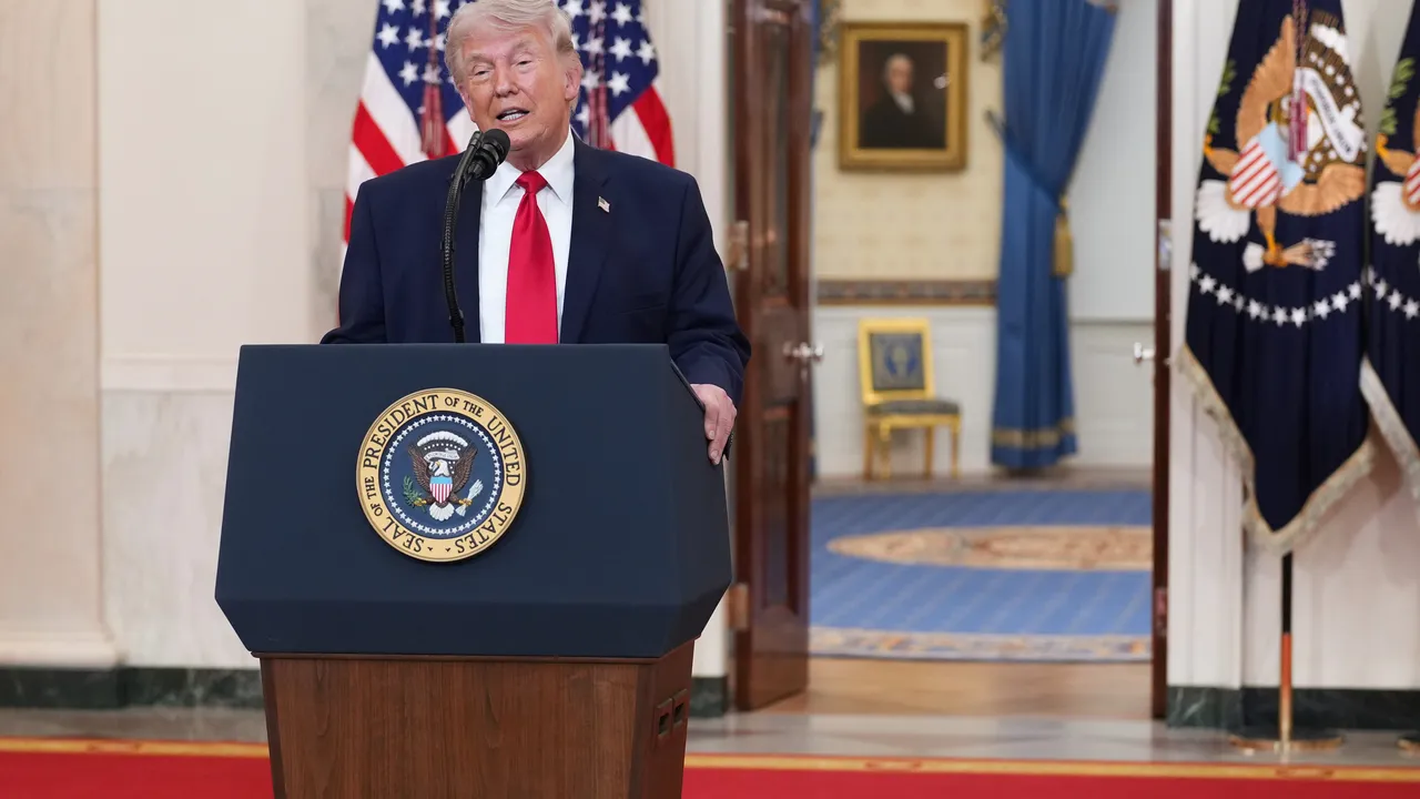 Тръмп: Иран има 48 часа за споразумение или да отвори Ормузкия проток