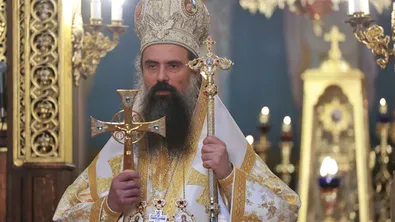 Патриарх Даниил оглавява службата за Цветница