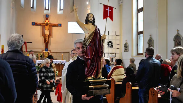 Католиците празнуват Великден